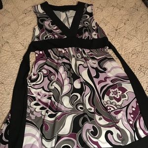 Juniors sleeveless dress